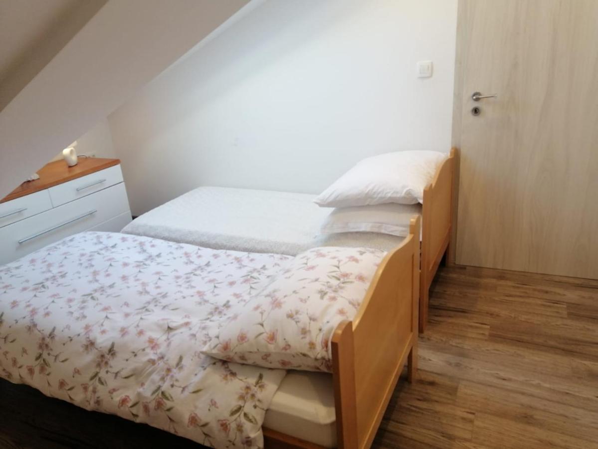 Apartman Dunatov Preko Exterior foto