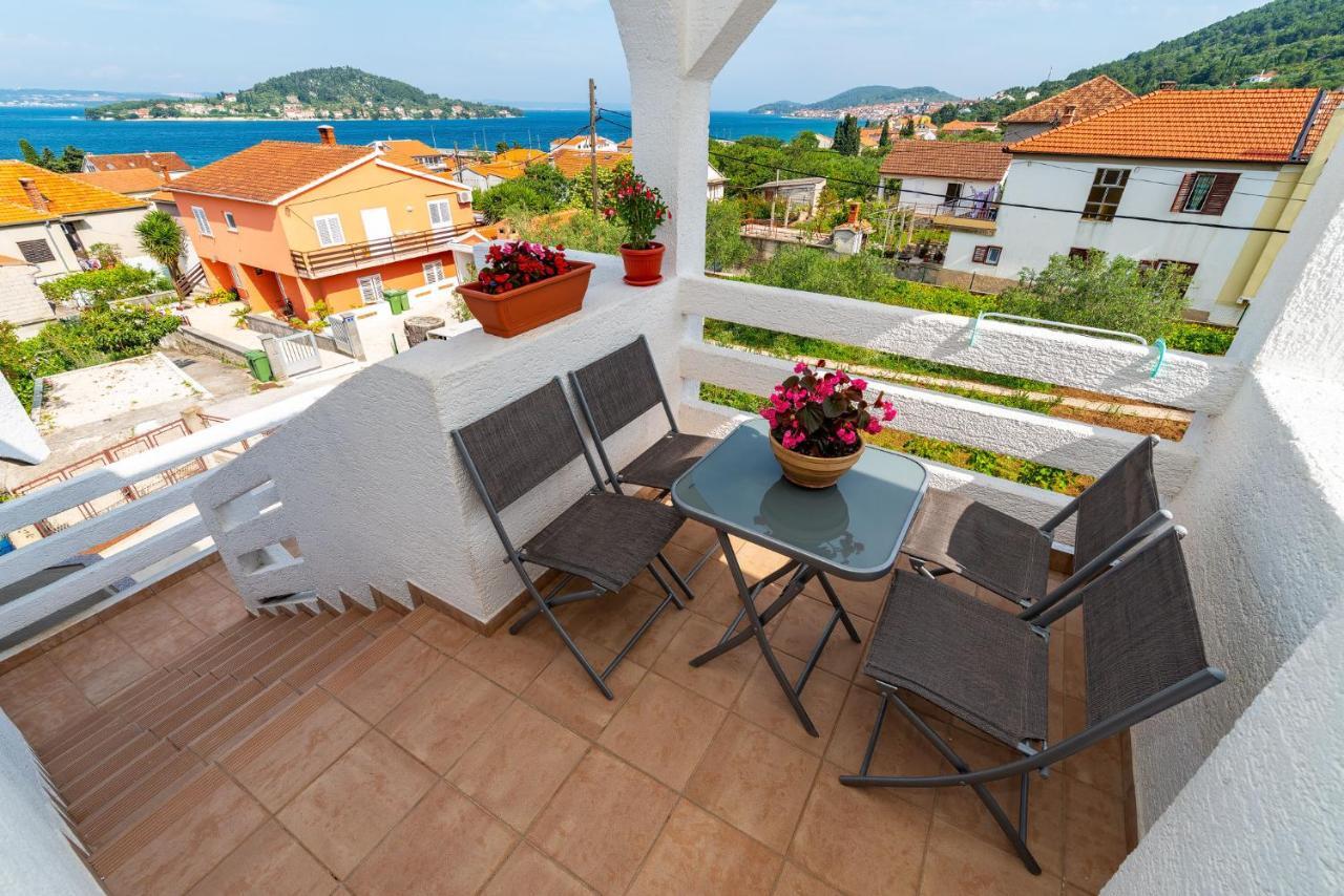 Apartman Dunatov Preko Exterior foto